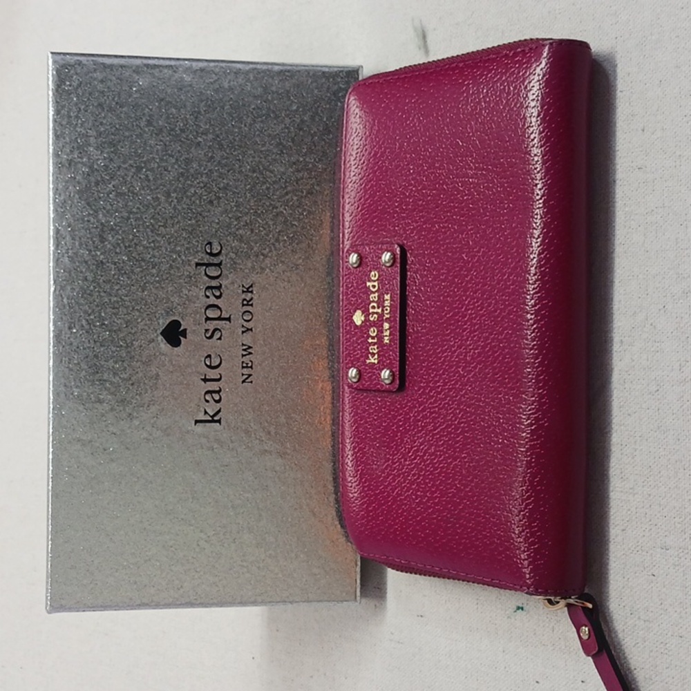 Kate Spade New York Red/Pink Leather Zip Around Wallet